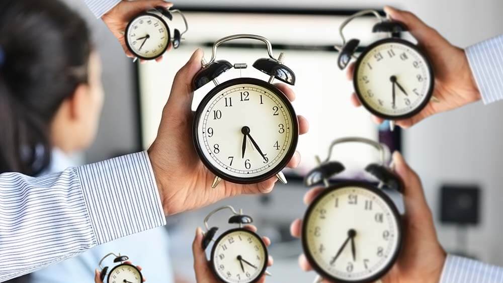 clocks timing worker