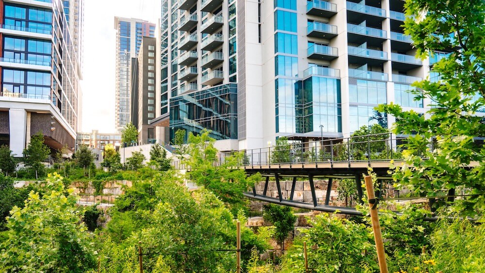 The Confluence on Waller Creek, which runs between 4th Street and Lady Bird Lake, features an 800-foot-long boardwalk and pedestrian paths. Photo courtesy Roger Ho.