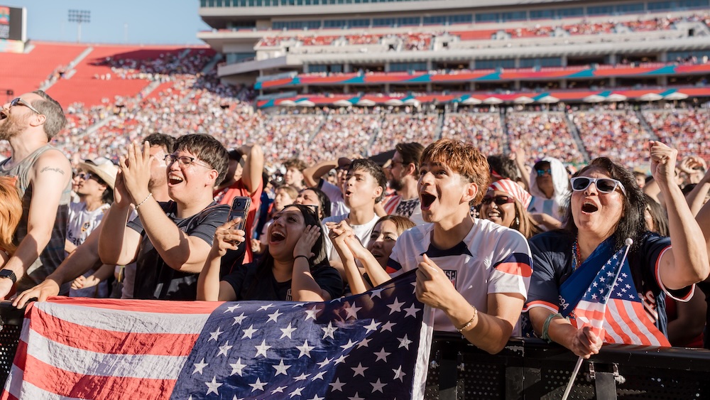 According to a poll conducted by the U.S. Travel Association following the 2026 FIFA World Cup, 81 percent of Americans said watching international visitors enjoy the nation’s communities, culture, and attractions made them feel proud, and the same percentage believes it is important that international travelers have a positive experience while visiting the United States. Photo by Sarah Mack.